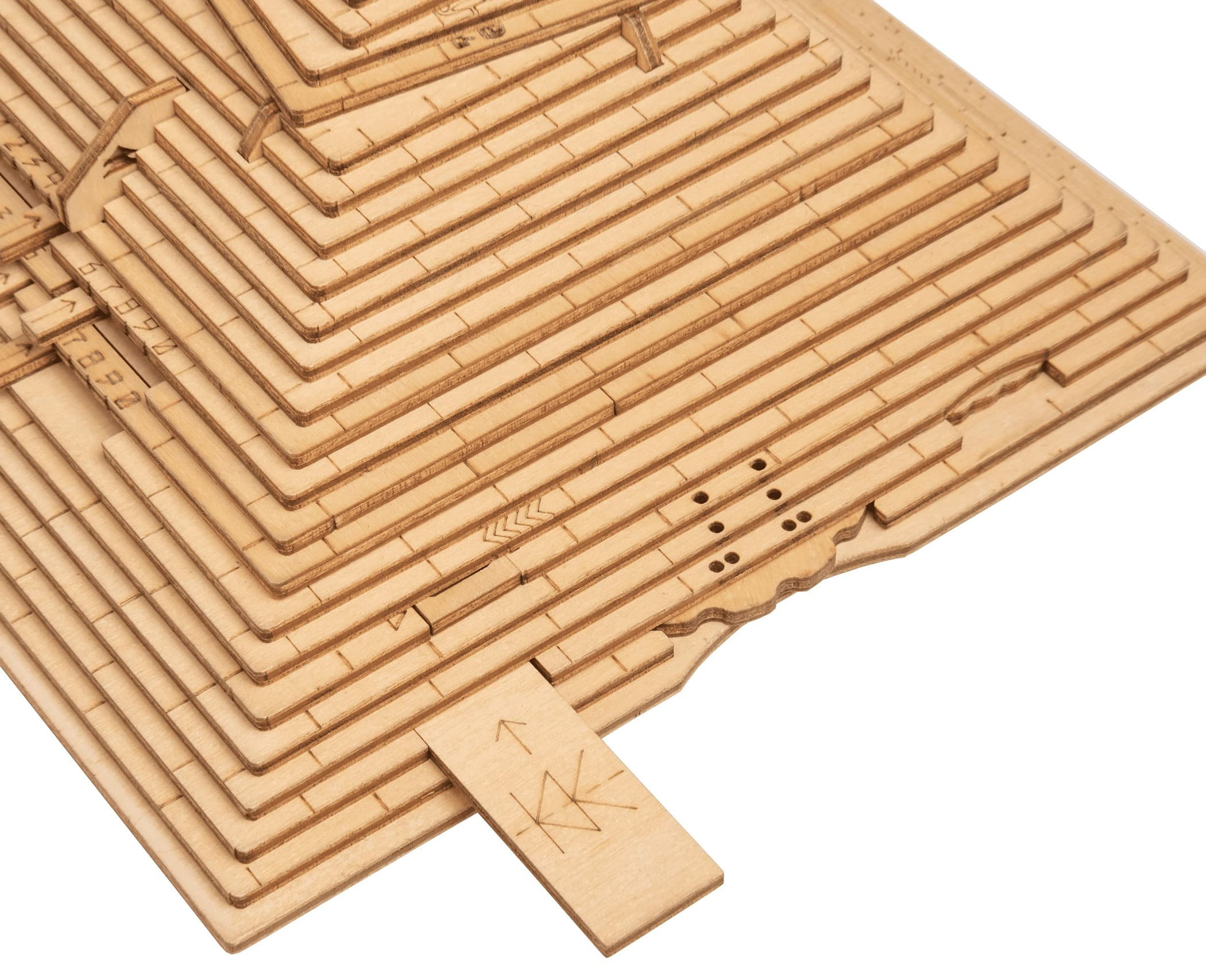 Billeder og fotos af Quest Pyramid. ESC WELT.